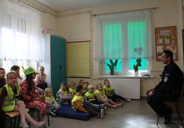 SPOTKANIE Z POLICJANTEM