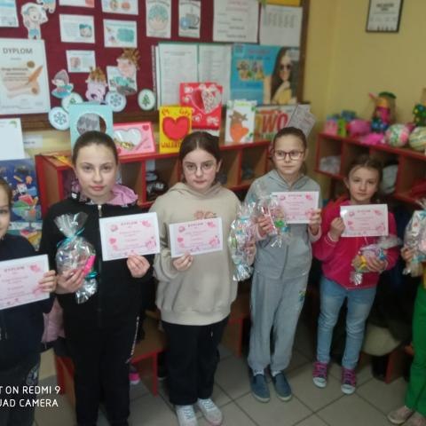 KONKURS PLASTYCZNY ,,KARTKA WALENTYNKOWA"