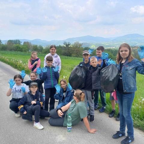 "Sprzątamy dla Sądecczyzny" w Mokrej Wsi