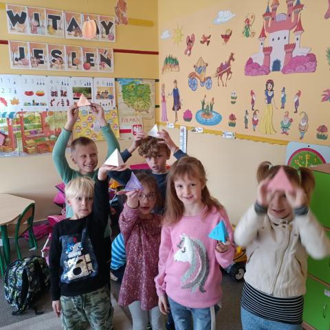 Bryły platońskie - realizujemy Ogólnopolski Projekt Edukacyjny "Poznaję technologiczne triki, osiągam świetne wyniki"